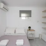 Ultramare Mykonos Beachfront House With 2 Outdoor Tubs Dom wakacyjny Panormos (Mykonos)