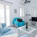 Nyaraló Ultramare Mykonos Beachfront House With 2 Outdoor Tubs