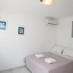 Ultramare Mykonos Beachfront House With 2 Outdoor Tubs * Pánormosz Mikónu
