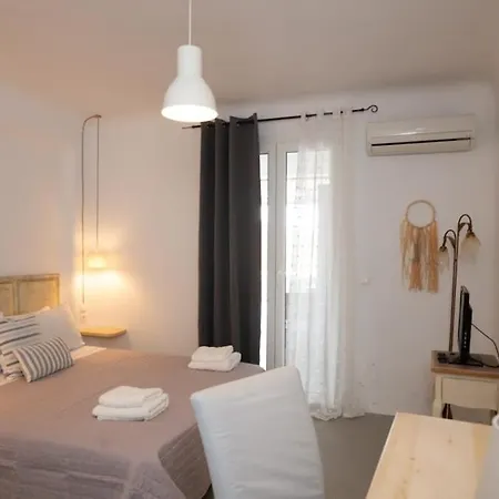 Ultramare Mykonos Beachfront House With 2 Outdoor Tubs Nyaraló Pánormosz Mikónu