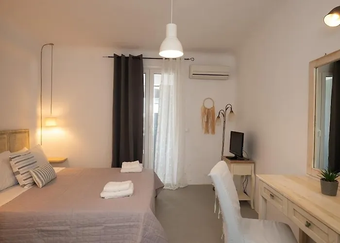 別荘 Ultramare Mykonos Beachfront House With 2 Outdoor Tubs Panormos (Mykonos)