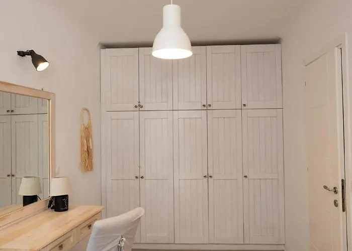 Vakantiehuis Ultramare Mykonos Beachfront House With 2 Outdoor Tubs